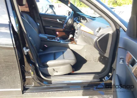 2013 Mercedes-Benz C 300 Sport 4Matic from USA, damaged, VIN WDDGF8AB0DR253709